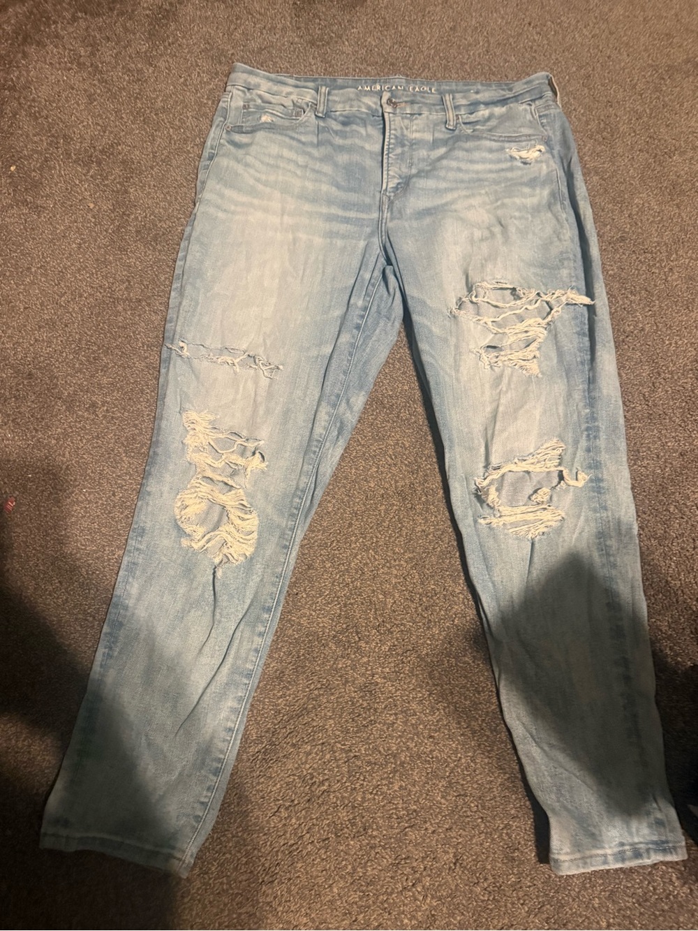 American Eagle Outfitters Light Blue Ripped Boyfriend Jeans